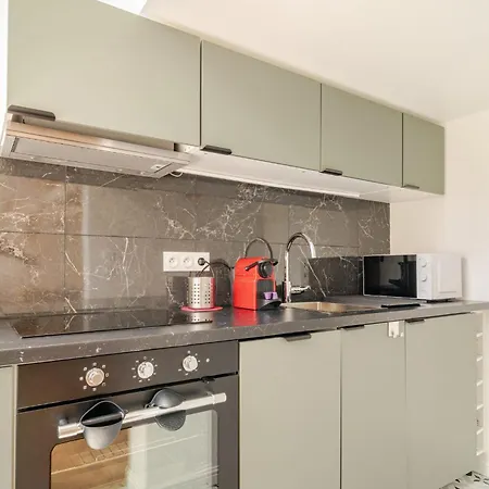 L'ermitage Apartman *